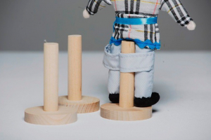 Подставки под куклу - fgospostavki.ru - Ярославль